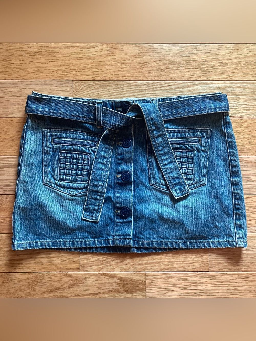 American Eagle | Blue Denim Button-Up Mini Skirt Lattice Pockets Tie Belt Y2K